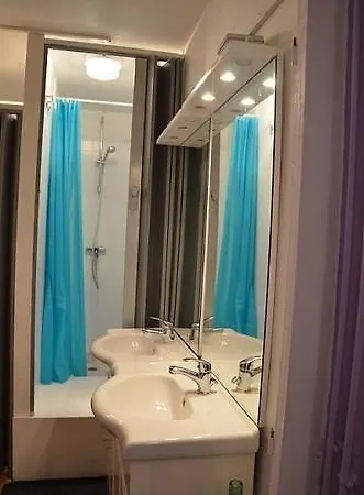 Bedlowcost * מאלאקוף